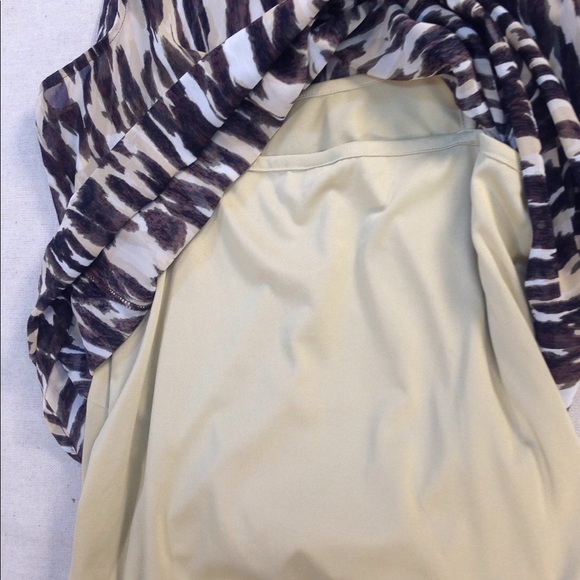 Liz Claiborne Sheer W/Cami Split Neck, PS NWOT - Picture 3 of 7
